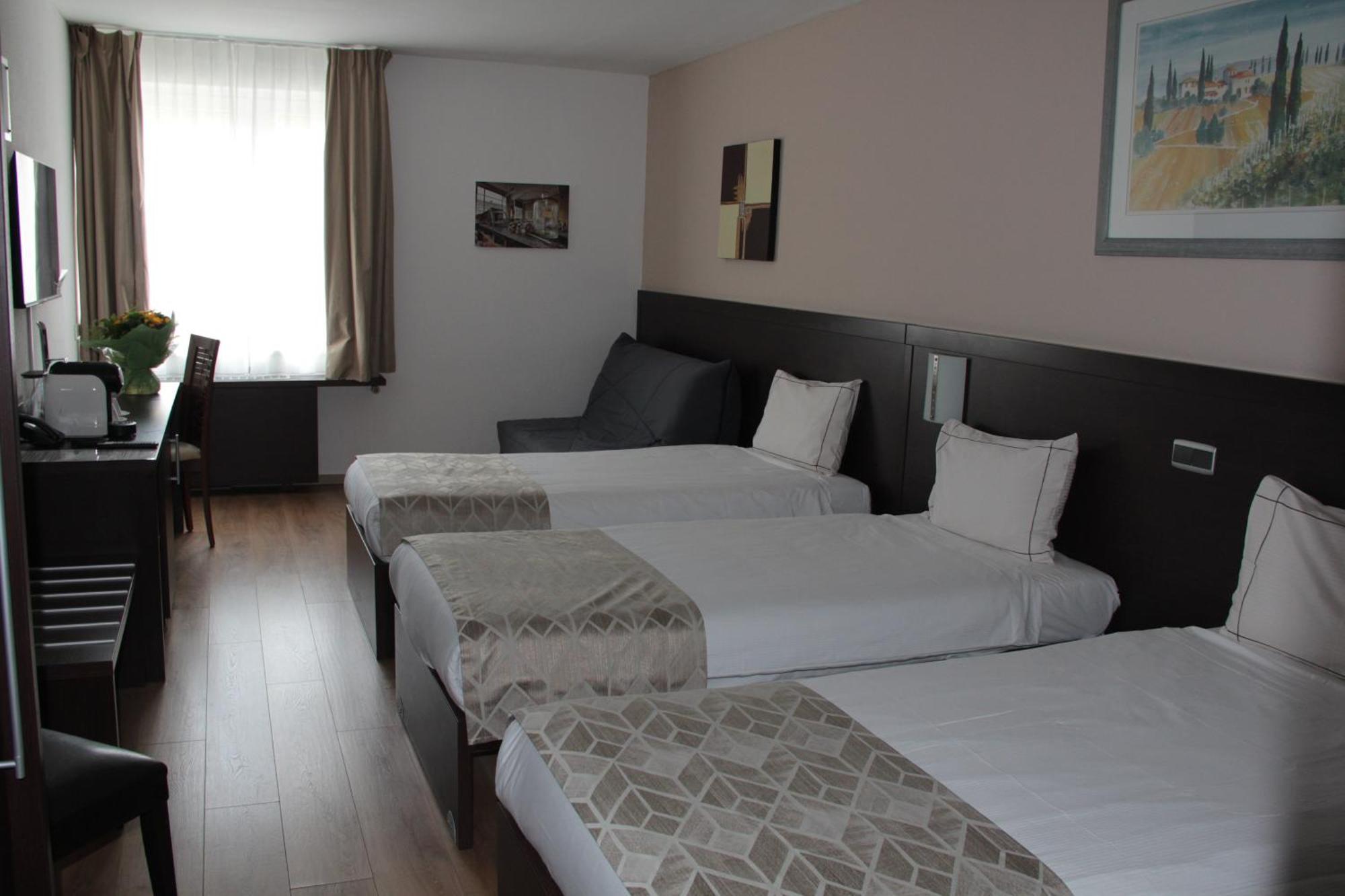Threeland Hotel Pétange Εξωτερικό φωτογραφία