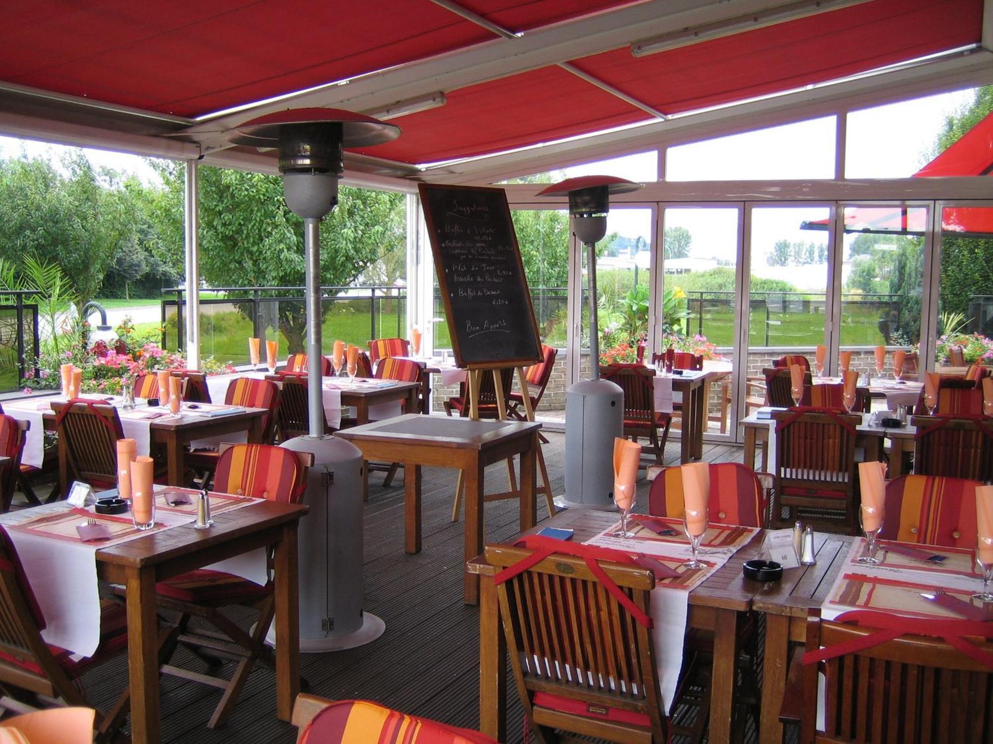 Threeland Hotel Pétange Εξωτερικό φωτογραφία